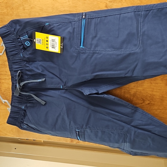 Scrubs - Picture 5 of 6